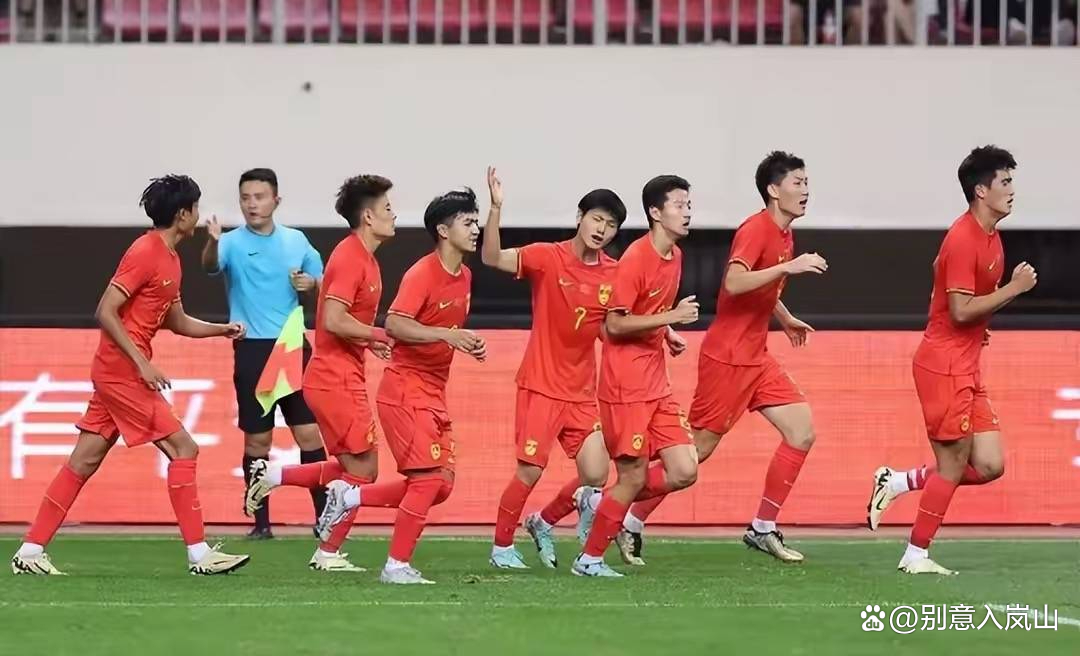 九游VIP-新教练带领球队备战新赛季,目标争冠