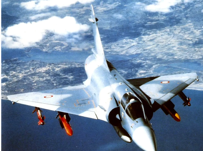 战无不胜！锐不可挡，稳坐前线的简单介绍