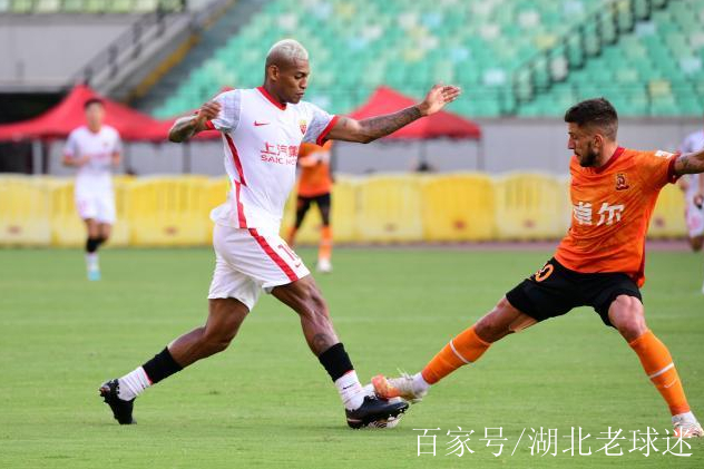 关于李行备战状态出色，备受球迷喜爱和关注的信息