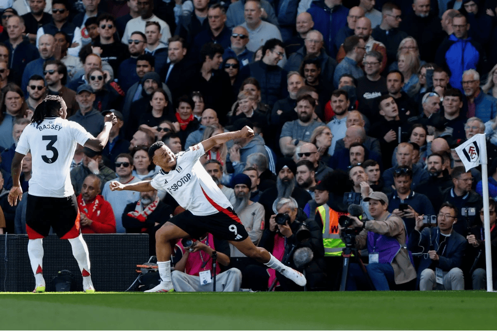 九游娱乐入口-富勒姆客场大胜伯恩茅斯,重返积分榜前列的简单介绍