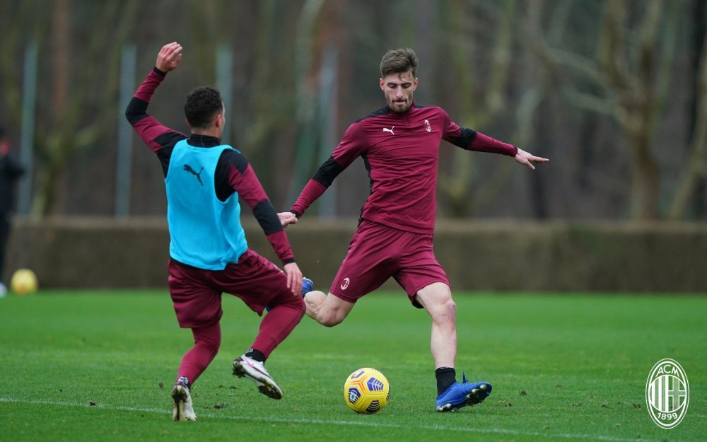 克罗托内客场逼平强敌，保持不败的简单介绍