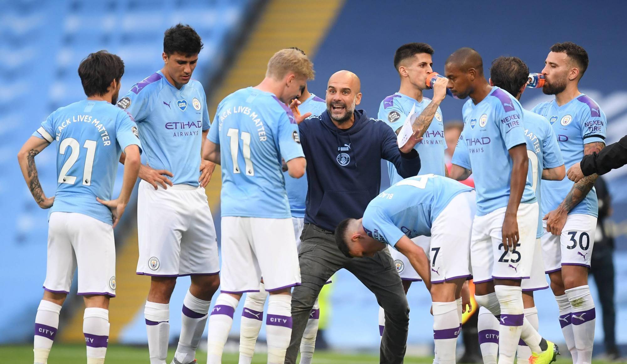 曼城主帅指责裁判判罚，球队准备下场比赛全力以赴的简单介绍