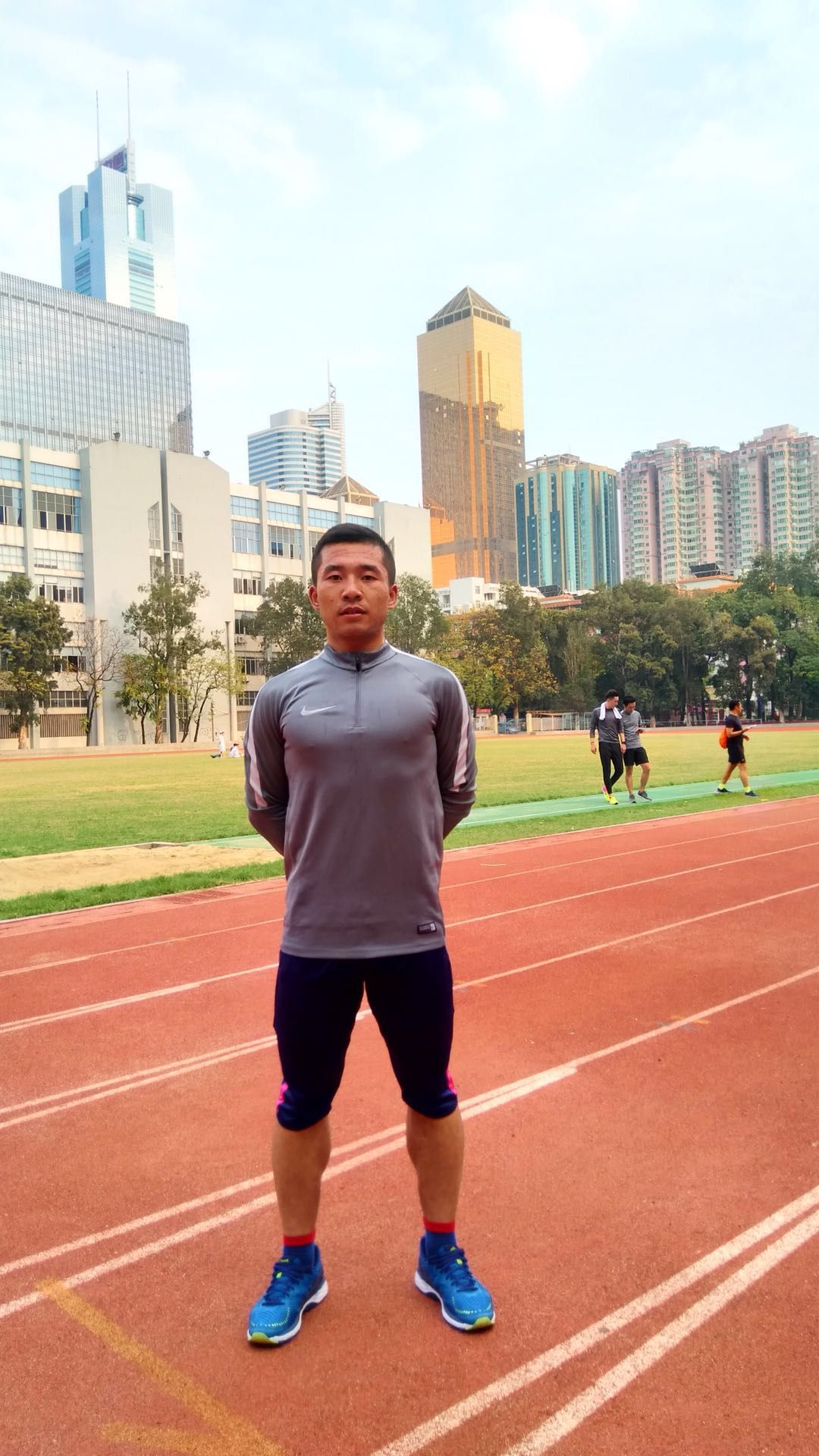 包头夺冠热门积分领跑，争夺中甲冠军