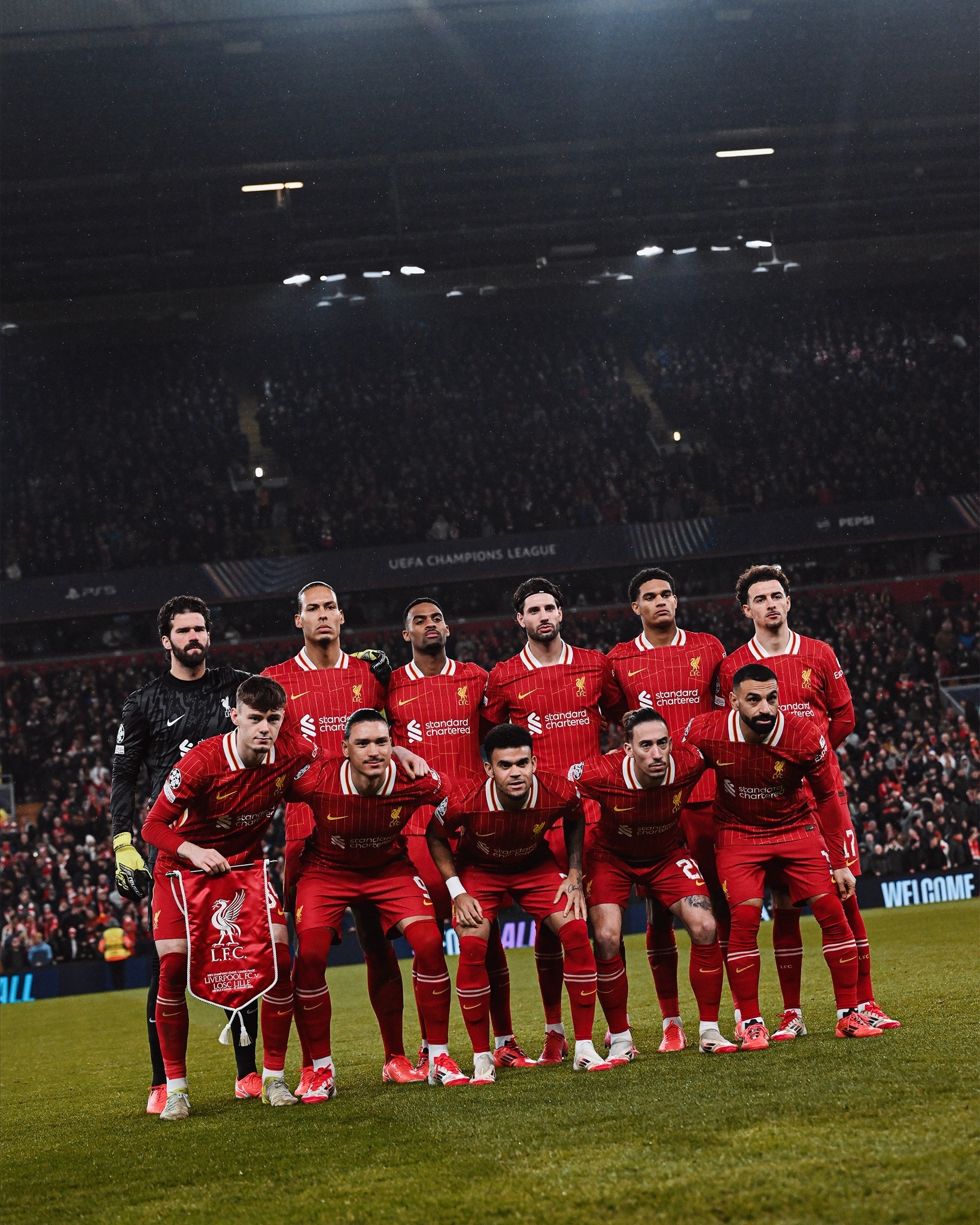 维拉利尔惊险晋级，欧冠再进一步