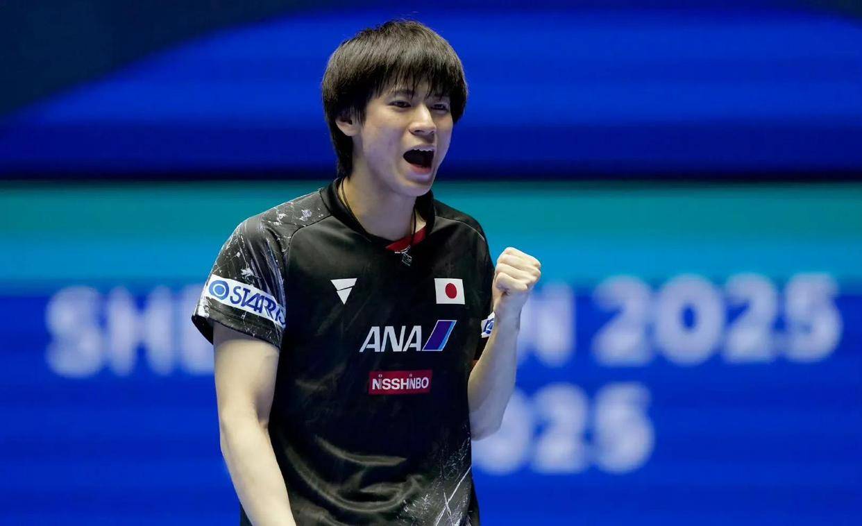 包含亚洲杯赛：上海狂热逆转击败索尔特湾巨人的词条