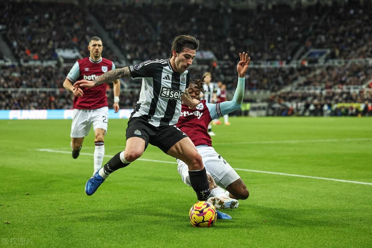 九游娱乐官方网站-纽伦堡险胜对手，喜获胜利宝座