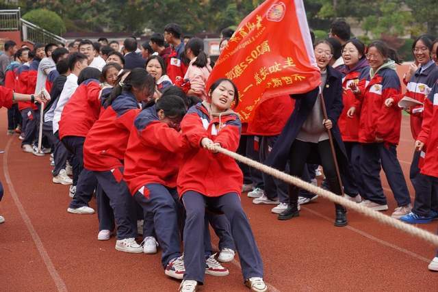 在比赛中尽情释放激情，实现梦想