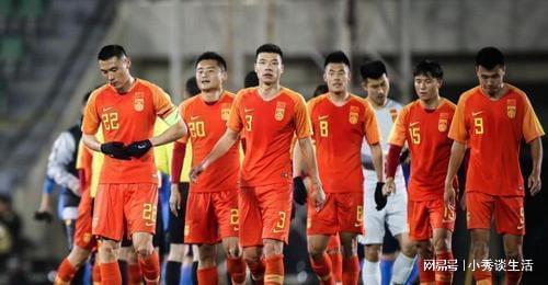 足球俱乐部老板换届，球队管理调整