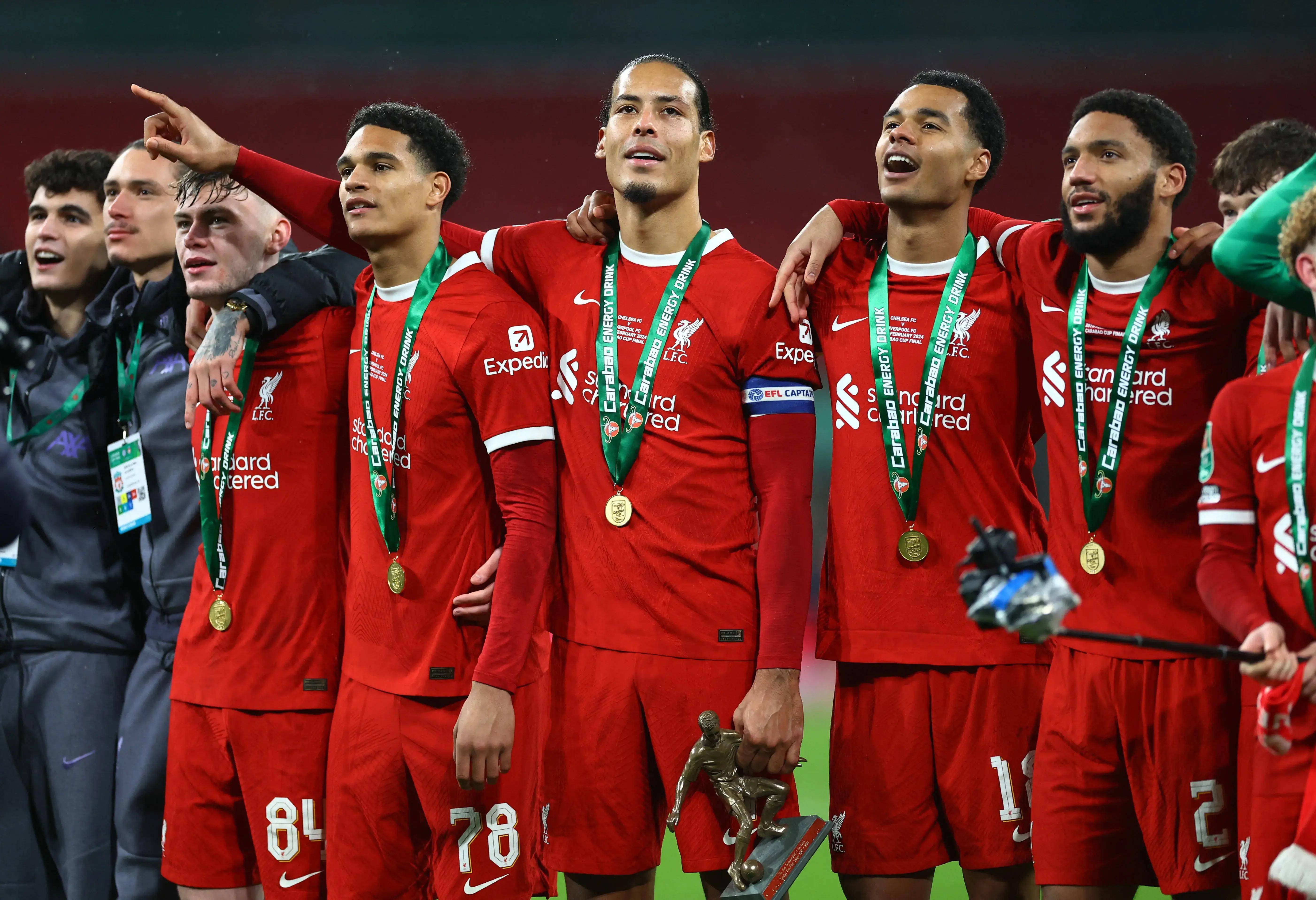 利物浦客场胜利，展现出良好的团队合作的简单介绍