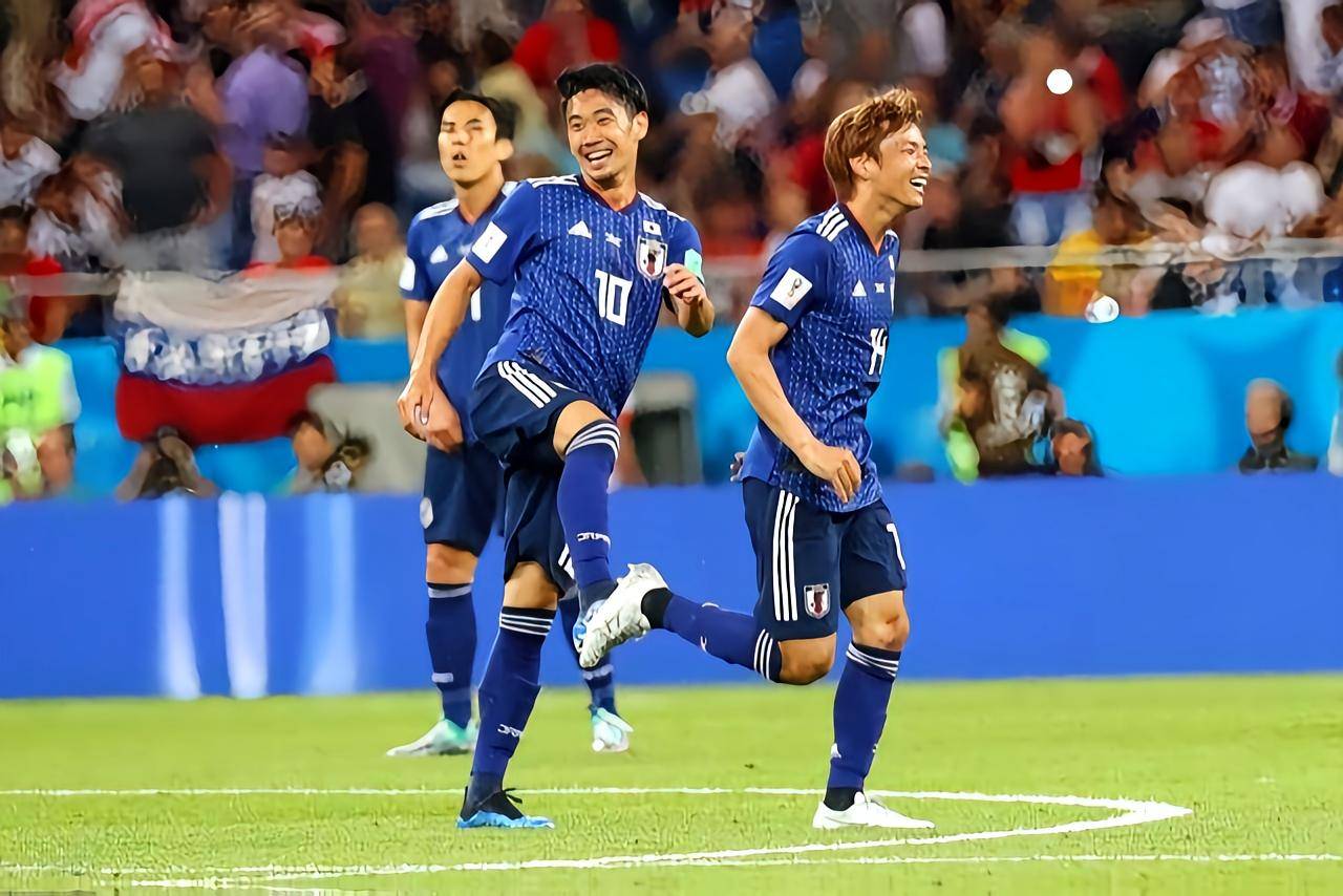 那不勒斯强势反击，击败博洛尼亚轻取胜利