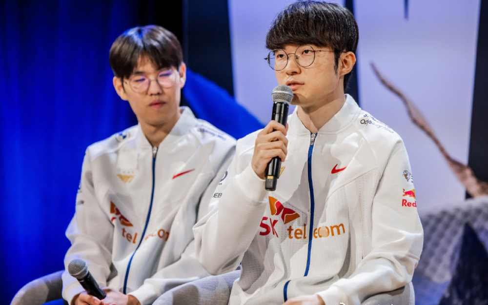 九游体育官方入口-DRX鏖战TES,Oner团战一打五激烈交锋成都决赛之夜,点燃全场激情的简单介绍