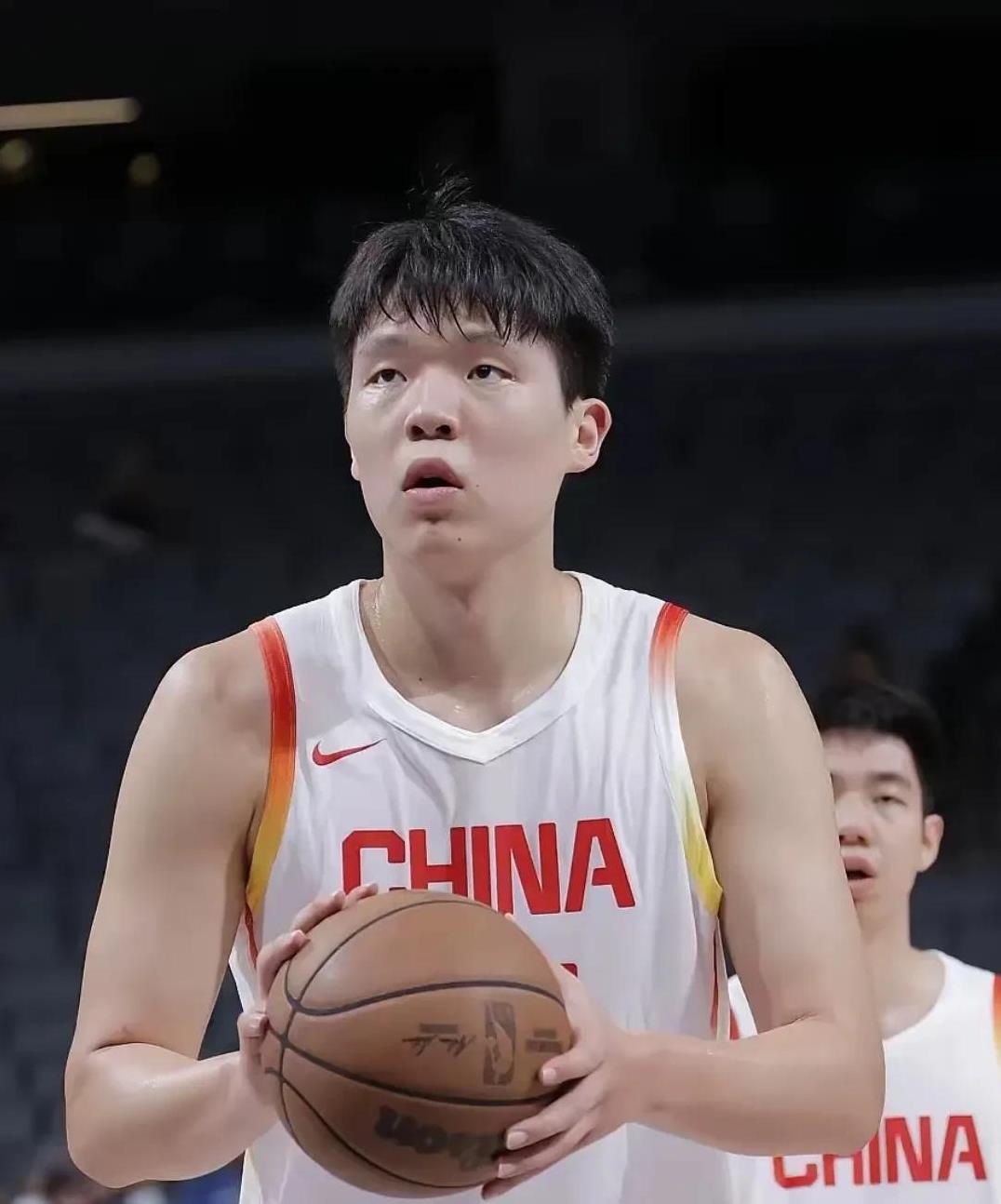 九游游戏-一位年轻球员逐渐成为球队支柱