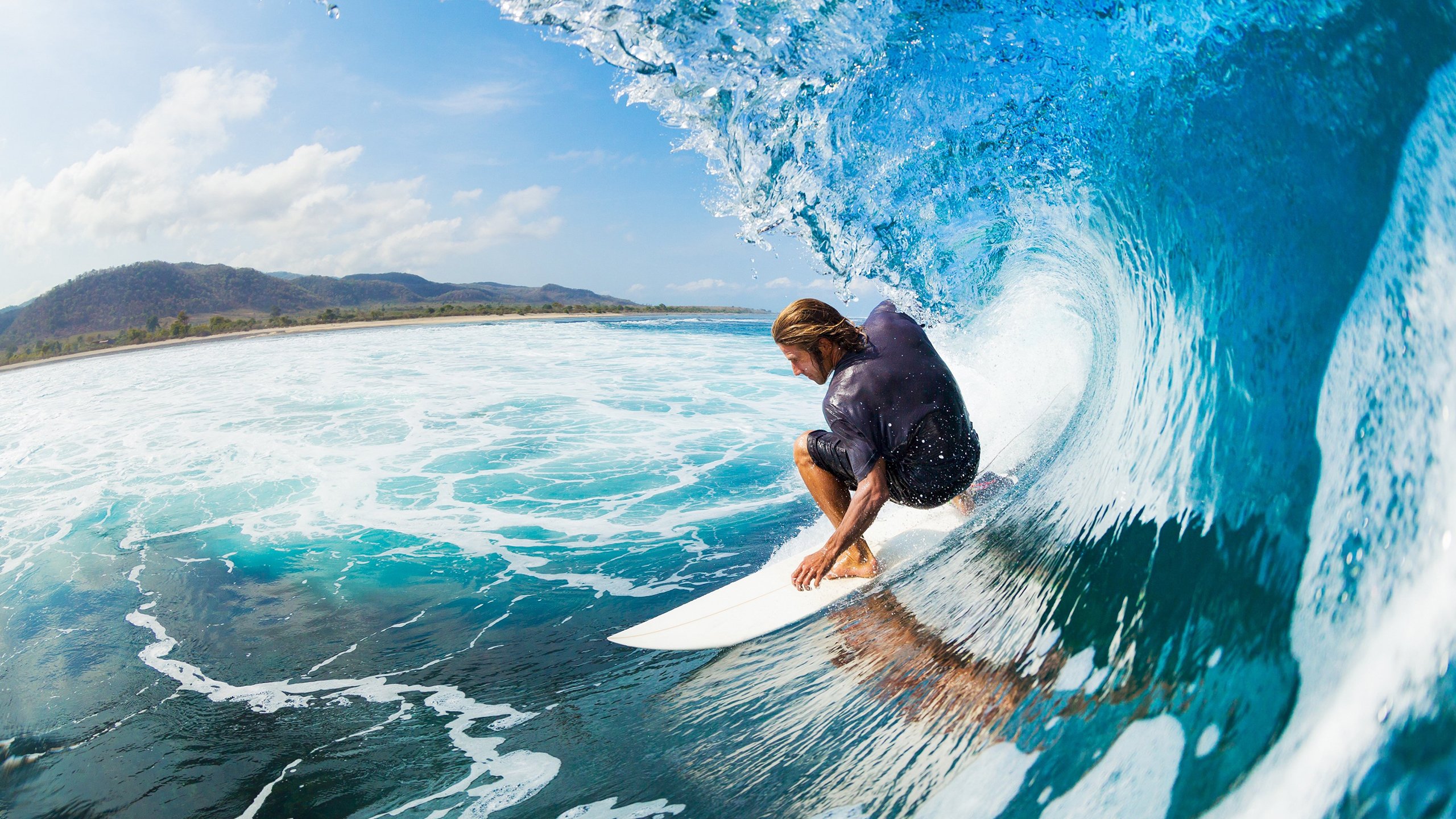 铁骑与闪电,当历史冲锋遇见现代孤勇